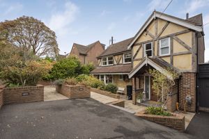 Photo 33- click for photo gallery